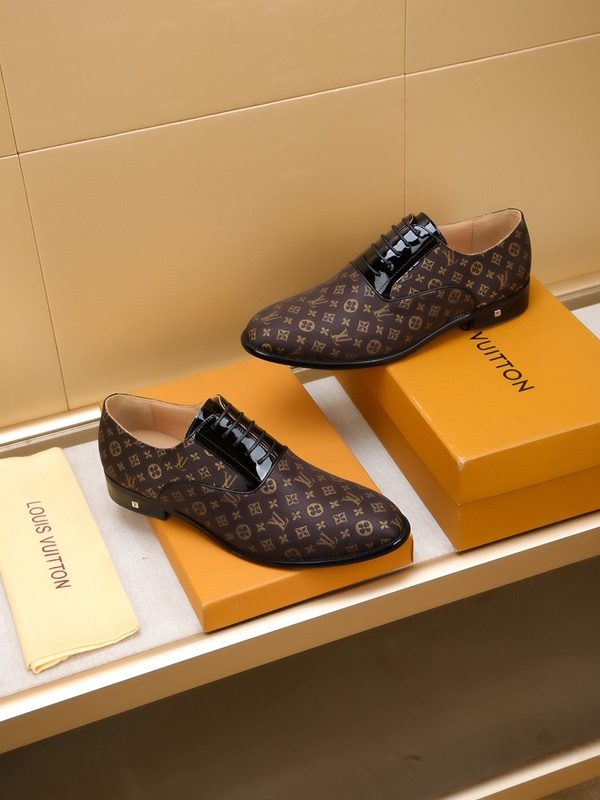 ルイヴィトン靴内部構造